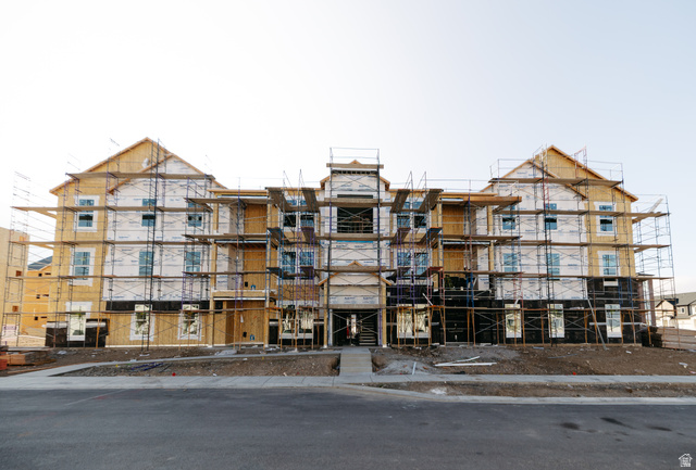 709 W 4500 S #N204, Mapleton UT 84664