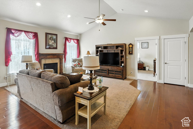 Photo 2 for MLS #2110746 at 2397 W 1160 North