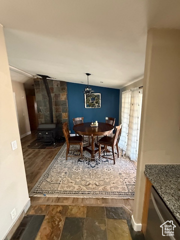 Photo 14 for MLS #2110750 at 723 E Rose Ln