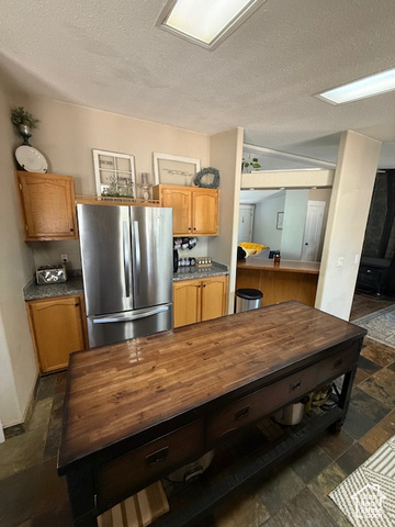 Photo 11 for MLS #2110750 at 723 E Rose Ln