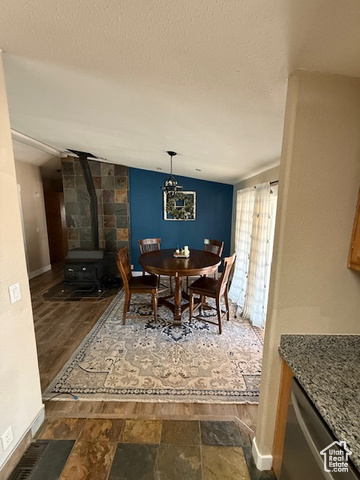 Photo 15 for MLS #2110750 at 723 E Rose Ln