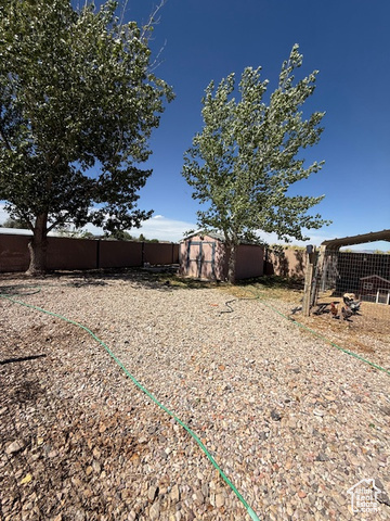 Photo 24 for MLS #2110750 at 723 E Rose Ln