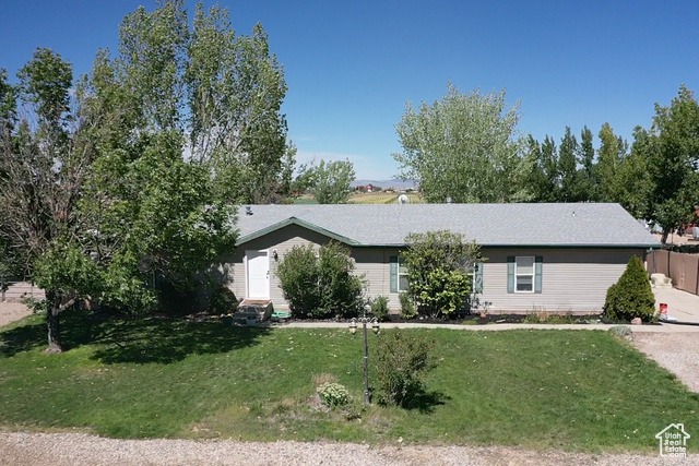 Photo 73 for MLS #2110750 at 723 E Rose Ln