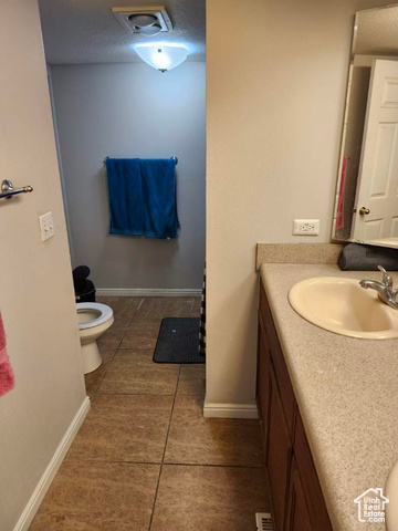 Photo 4 for MLS #2110758 at 871 N 2550 West