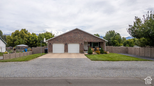 MLS #2110763 - 84 S 200 East