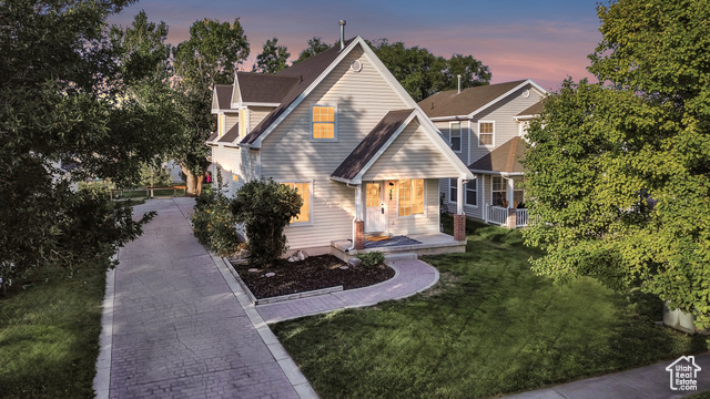 MLS #2110764 - 368 W Plum Pl
