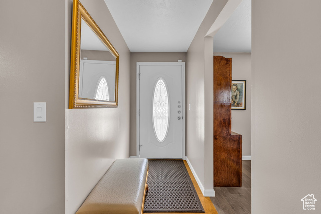 Photo 3 for MLS #2110780 at 928 N 2075 West