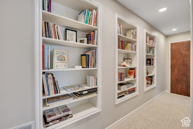 Photo 37 for MLS #2110788 at 2752 E Wardway Dr