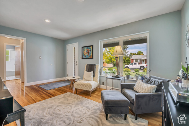 Photo 14 for MLS #2110788 at 2752 E Wardway Dr
