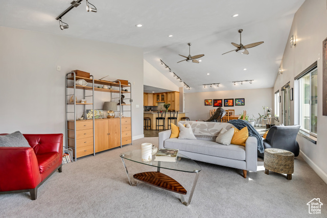 Photo 17 for MLS #2110788 at 2752 E Wardway Dr