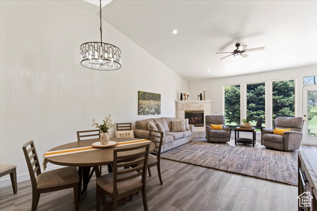 Photo 10 for MLS #2110793 at 212 Roseanne Cir