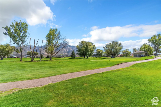 Photo 30 for MLS #2110793 at 212 Roseanne Cir