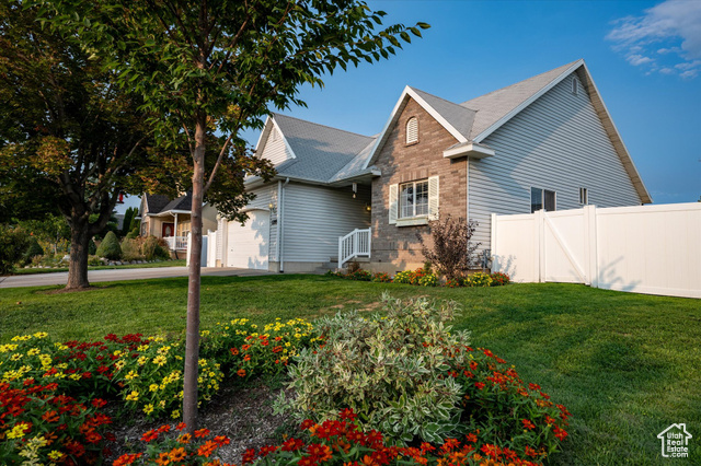 MLS #2110794 - 1295 Banbury Dr