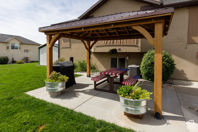 Photo 38 for MLS #2110795 at 2068 N 2850 West