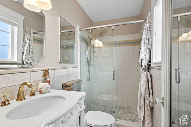 Photo 13 for MLS #2110801 at 1426 E 2250 North