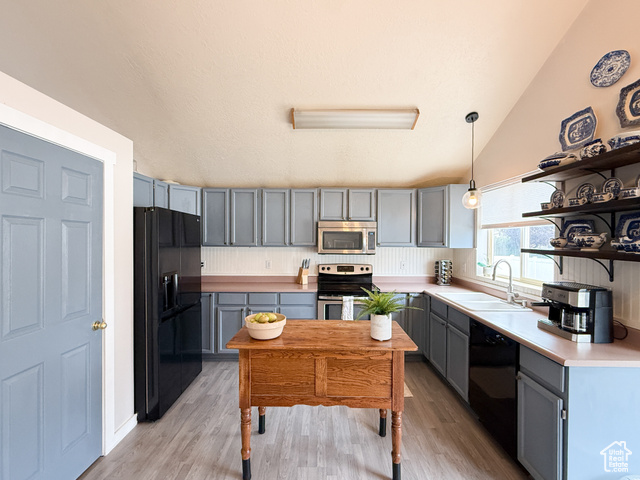 Photo 4 for MLS #2110806 at 19 W 1900 South
