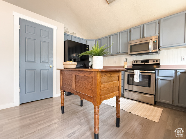 Photo 5 for MLS #2110806 at 19 W 1900 South