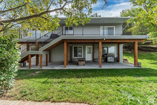 Photo 9 for MLS #2110808 at 2484 Oakridge Dr
