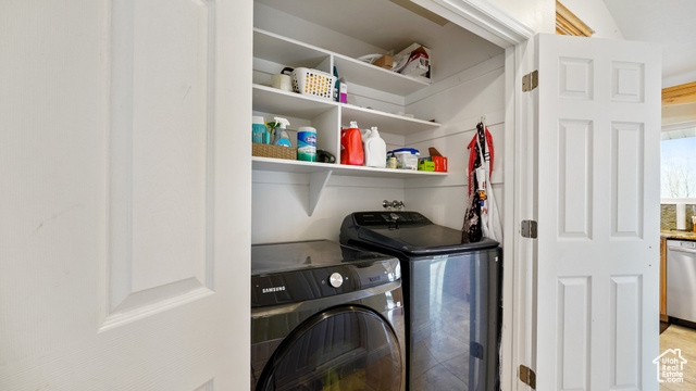 Photo 24 for MLS #2110808 at 2484 Oakridge Dr
