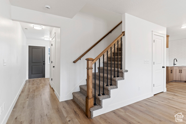 Photo 3 for MLS #2110815 at 382 N Liberty Cove Dr #3