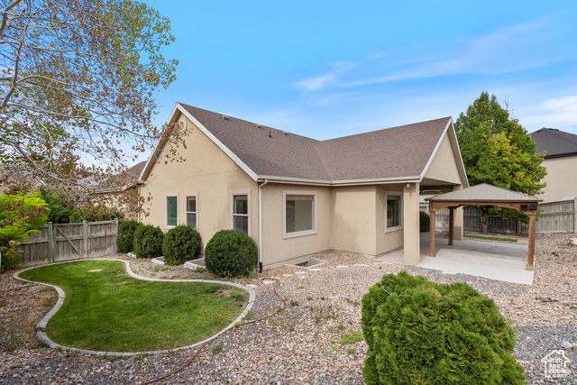 Photo 38 for MLS #2110818 at 9226 N Mount Airey Dr