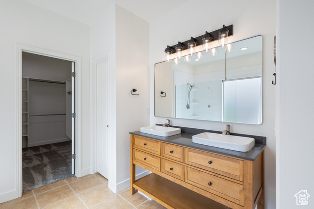 Photo 15 for MLS #2110818 at 9226 N Mount Airey Dr
