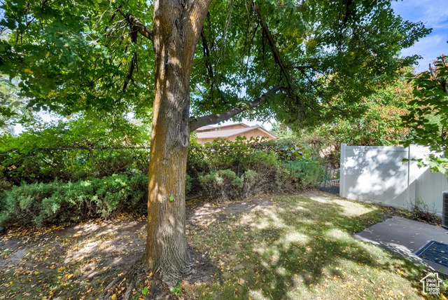 Photo 18 for MLS #2110828 at 426 N Orchard Dr #5