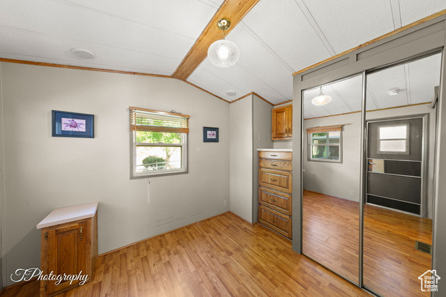 Photo 11 for MLS #2110834 at 4 Scenic Cir #4