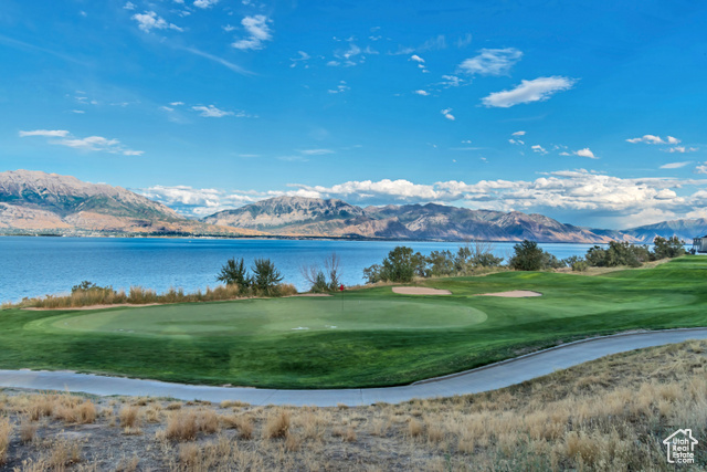 Photo 54 for MLS #2110837 at 812 S Saratoga Dr