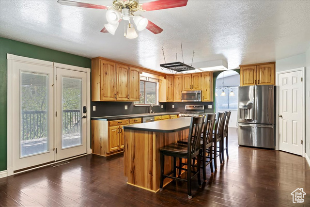 Photo 10 for MLS #2110841 at 4719 W 650 North