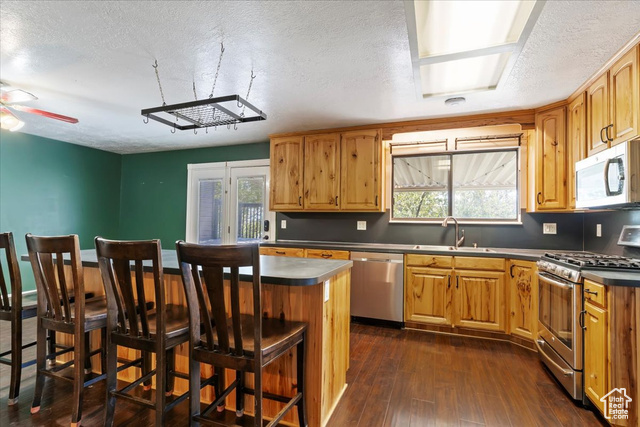 Photo 11 for MLS #2110841 at 4719 W 650 North