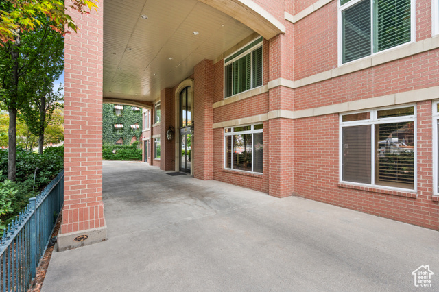 Photo 4 for MLS #2110850 at 838 South Temple #206