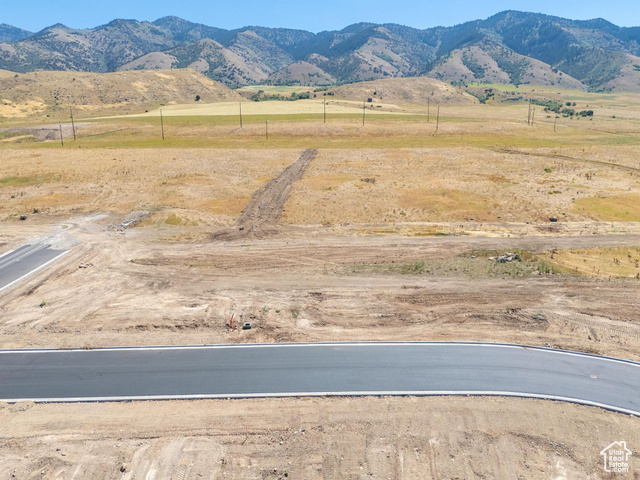 72 N 1140 E, Hyde Park UT 84318