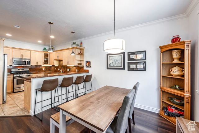 Photo 9 for MLS #2110859 at 125 Daly Ave