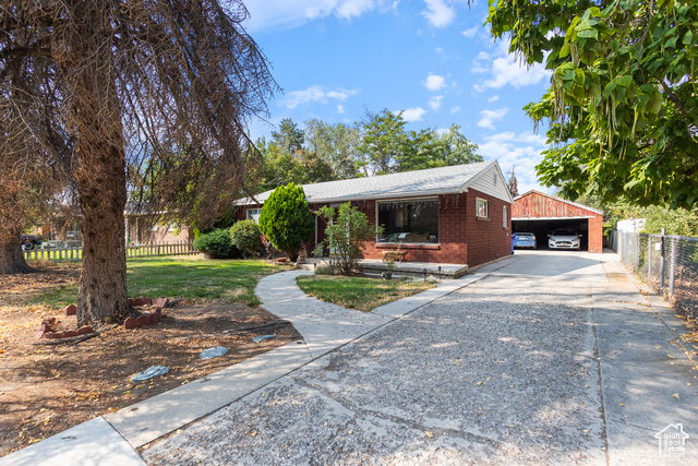 Photo 3 for MLS #2110862 at 1047 E 7800 South