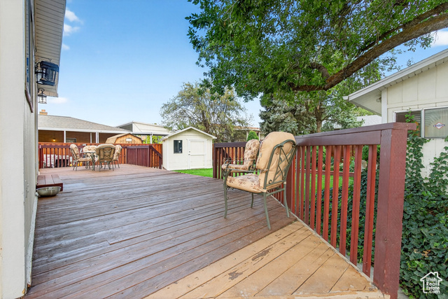 Photo 13 for MLS #2110873 at 2001 W 5540 South