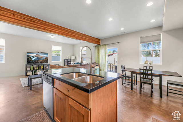 Photo 4 for MLS #2110878 at 1476 W 800 South