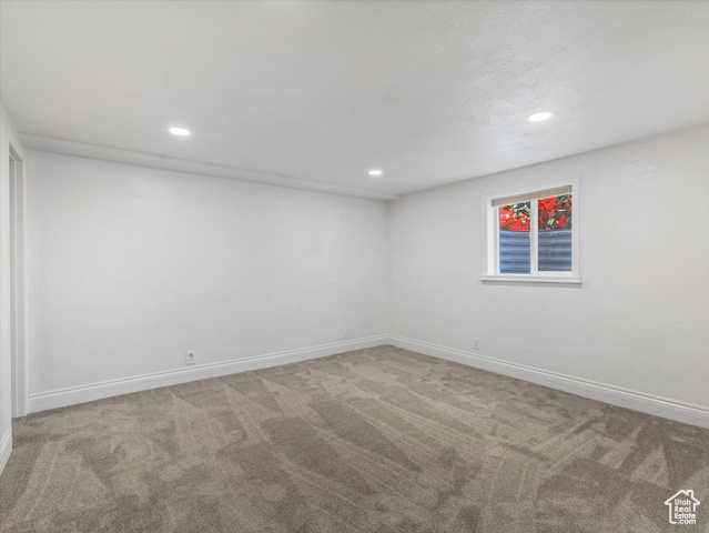 Photo 18 for MLS #2110891 at 131 E 475 North