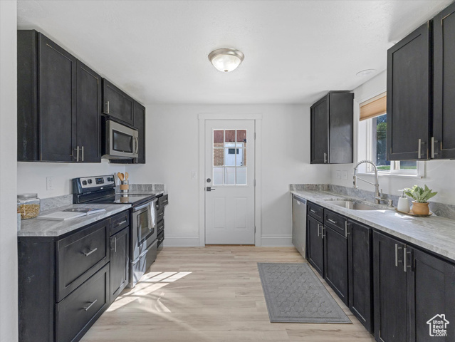 Photo 9 for MLS #2110891 at 131 E 475 North