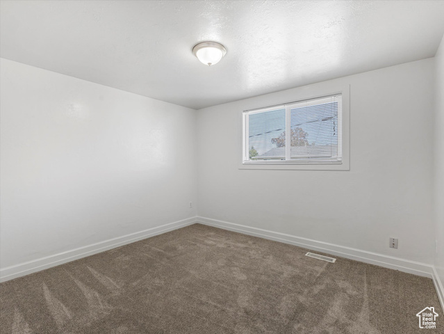 Photo 13 for MLS #2110891 at 131 E 475 North