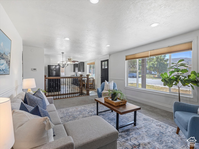 Photo 6 for MLS #2110891 at 131 E 475 North