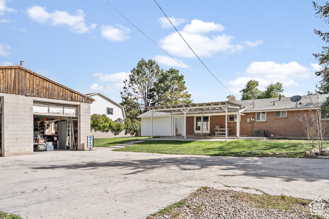 Photo 40 for MLS #2110900 at 2810 W 8750 South
