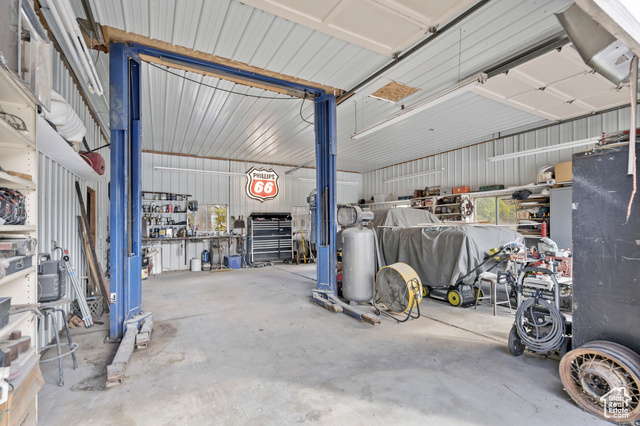 Photo 36 for MLS #2110900 at 2810 W 8750 South