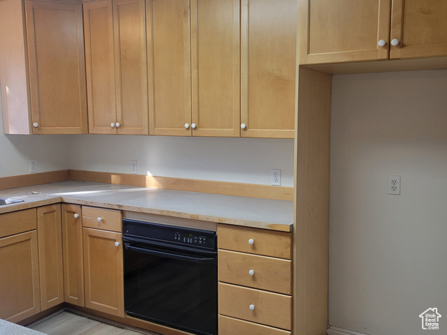 Photo 12 for MLS #2110909 at 828 E Vine St