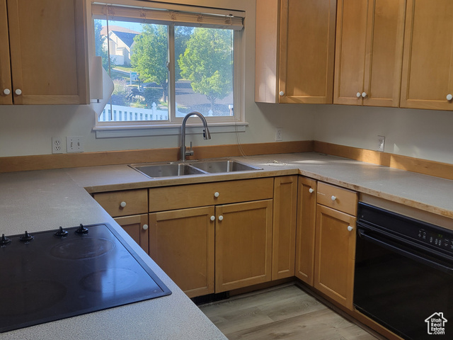 Photo 10 for MLS #2110909 at 828 E Vine St