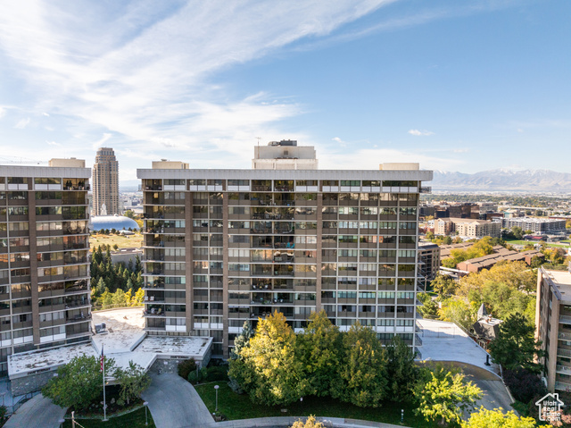 Photo 37 for MLS #2110919 at 241 N Vine St #507W