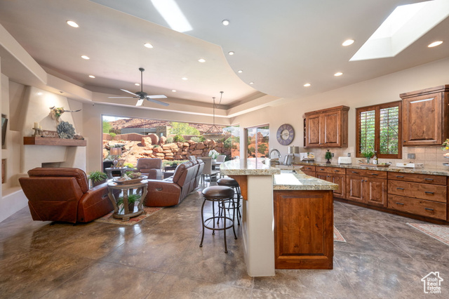 Photo 6 for MLS #2110921 at 2336 W Entrada Trl #23