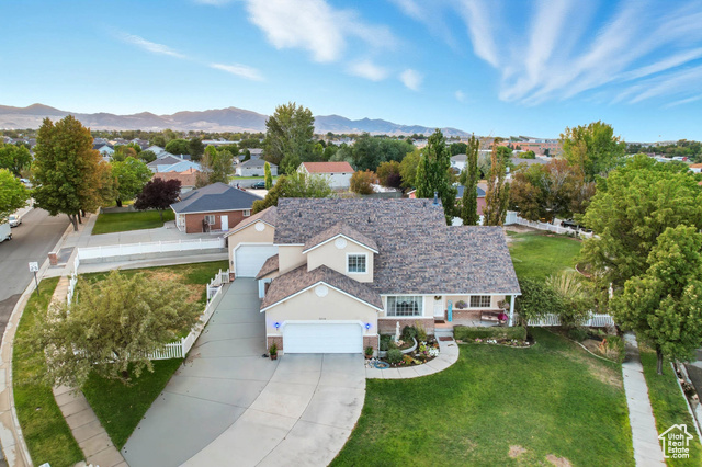 3256 W STAR FIRE RD, South Jordan UT 84095