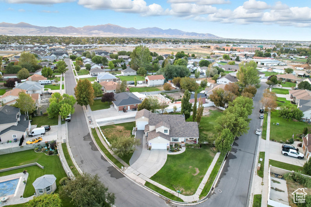 Photo 3 for MLS #2110930 at 3256 W Star Fire Rd