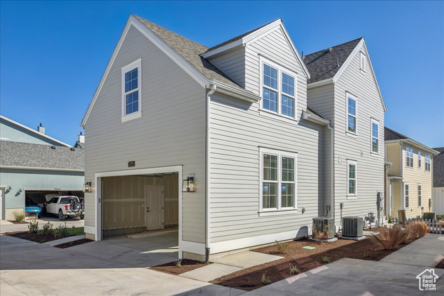 Photo 7 - 6774 W Docksider Dr #301, South Jordan UT 84009